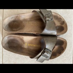 Ladies size 39 Birks gold/black leather